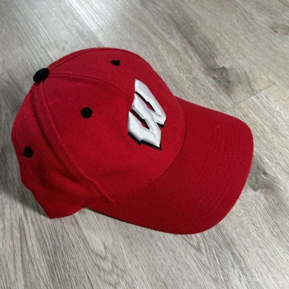 Vintage Puma Wisconsin Badgers Hat Snapback College Football Red Cap - Picture 9 of 9